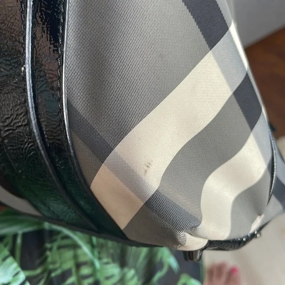 Burberry Nylon Nova Tote bag for office school - Picture 9 of 13